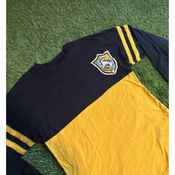 Universal Studios Wizarding World Harry Potter HUFFLEPUFF Spirit Jersey XS - Picture 3 of 7